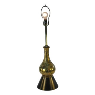 1960s Mid-Century Modern, Hollywood Regency, Gold Pottery, Atomic Age, Retro Table Lamp For Sale