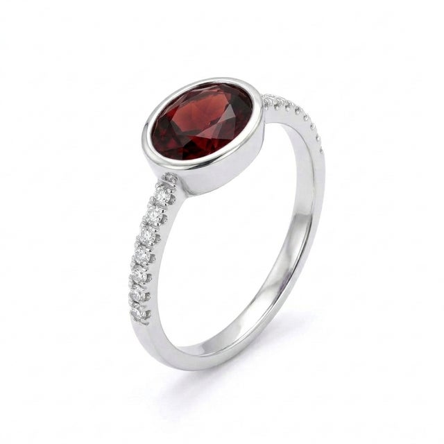 Contemporary Garnet Cubic Zirconia Ring in 925 Sterling Silver, Wedding Engagement Dainty Minimal Ring Us 7 For Sale - Image 3 of 3