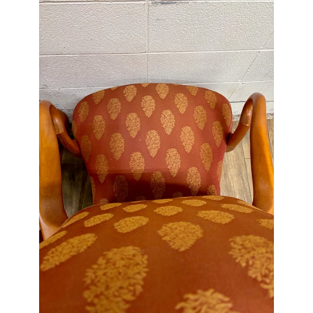 Wood Vintage American of Martinsville Queen Anne Style Gooseneck Arm Chairs - Pair For Sale - Image 7 of 13