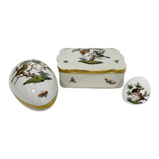 Rothschild Porcelain Boxes from Herend Hungary, Set of 3 For Sale