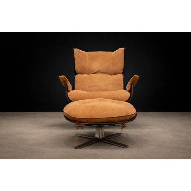 “Paulistana” Lounge Chair and Ottoman by Jorge Zalszupin for L’Atelier, Jacaranda & Suede, Brazil, 1959 - Lot 445-582 For Sale - Image 10 of 13