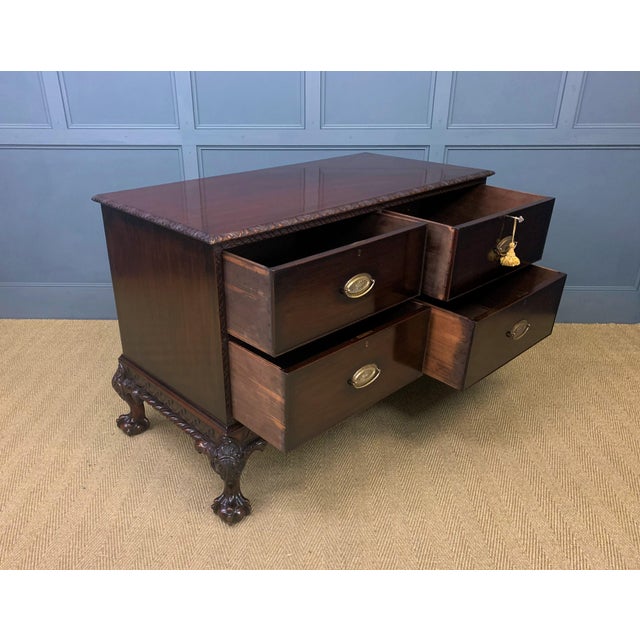 Large Antique Chippendale Style Chest in Mahogany, 1890 For Sale - Image 13 of 17