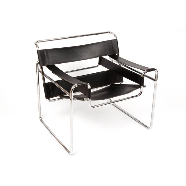 1980s Wassily B3 Armchair in Chrome and Black Leather by Marcel Breuer For Sale - Image 5 of 6