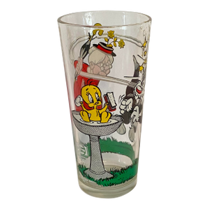 1976 Warner Bros. Looney Tunes Granny, Tweety Bird, and Sylvester the Cat "Interaction" Series Collector Glass