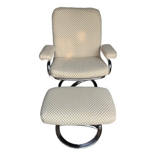 1970s Stressless Lounge Chair and Footstool in the Style of Ekorness Stressless For Sale