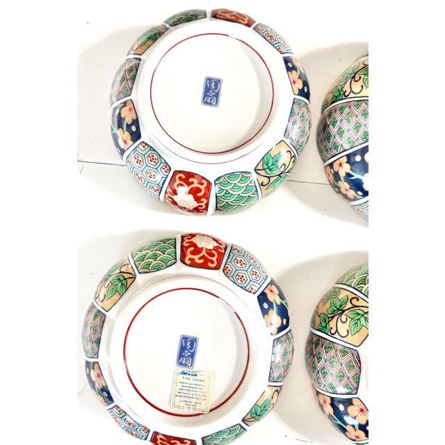 Vintage Imari Rice Bowls – Japanese Floral Vase Panel Design, Scalloped Rim - Set of 6 For Sale - Image 10 of 15