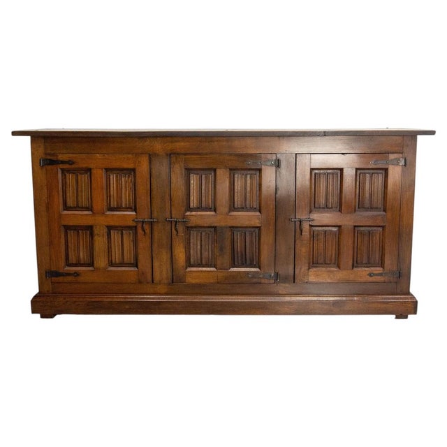 Spanish Credenza in Oak and Wrought Iron, 1960 For Sale - Image 17 of 17