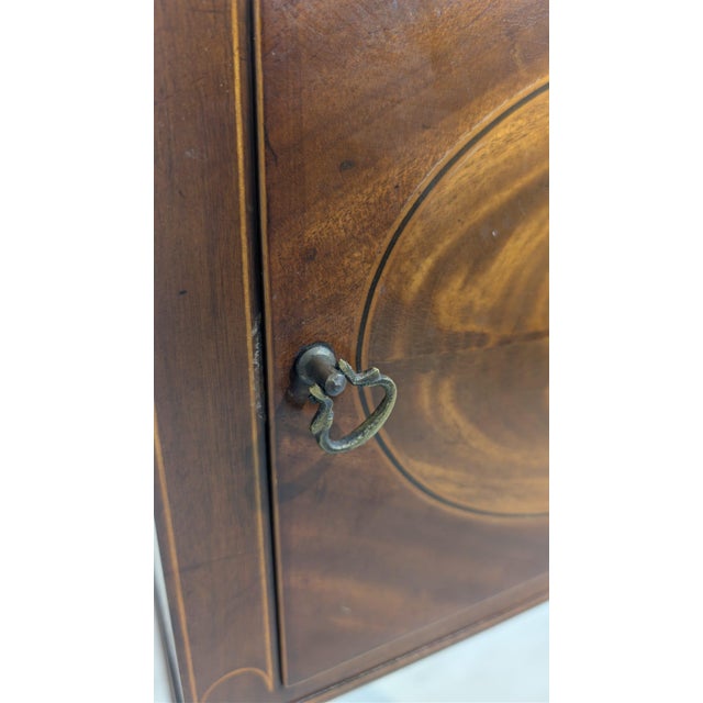 Antique Georgian Bedside Table in Mahogany with Marquetry For Sale - Image 9 of 18