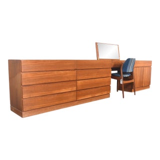 Arne Wahl Iversen Teak Eight Drawer Dresser Vanity Credenza Suite | Danish Modern 1960s For Sale