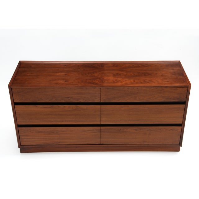 Wood Merton Gershun Dillingham Esprit Walnut Six Drawer Lowboy Dresser Mid Century For Sale - Image 7 of 13