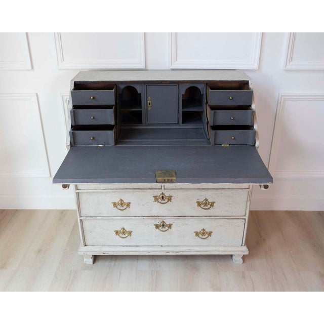 Scandinavian 18th Century Bureau, c.1790 For Sale In Atlanta - Image 6 of 16