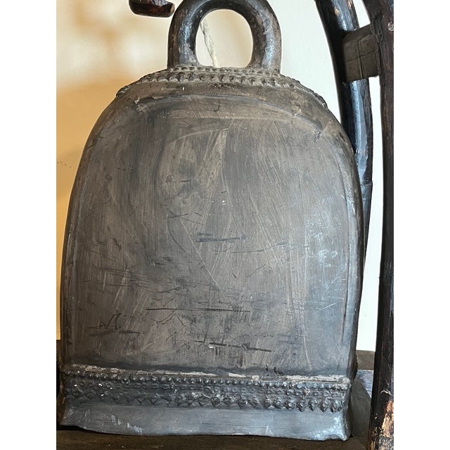 Wood Large Antique Thai Karen Hill Tribe Bronze Elephant Bell & 16" Bentwood Frame For Sale - Image 7 of 8
