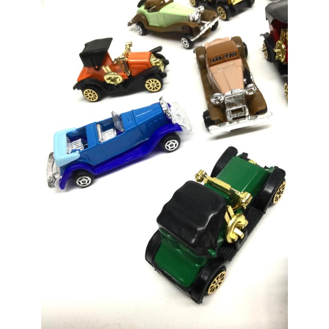 20 Piece Die-Cast Miniature Classic Car Set 1970’s Never Used For Sale - Image 11 of 12