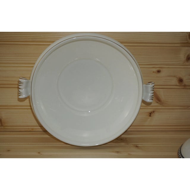 Mid-Century Modern Vintage Mid-Century Modern Wedgwood Colonnade Covered Serving Bowl For Sale - Image 3 of 6