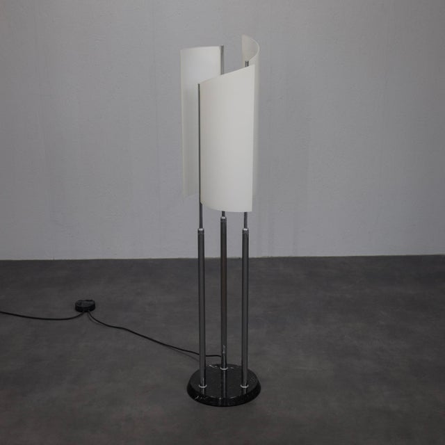 Arianna Floor Lamp by Bruno Gecchelin for Oluce, Italy, 1970s For Sale - Image 4 of 10