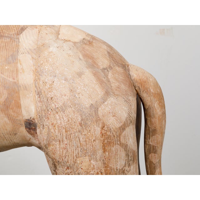 Mid-Century American Carved Wooden Giraffe Sculpture with Natural Finish For Sale - Image 4 of 12