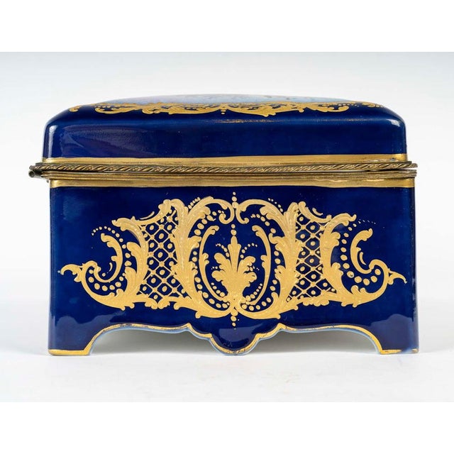 19th Century Napoleon III Porcelain Box with Gilt Brass Mounting from Sèvres For Sale - Image 6 of 11