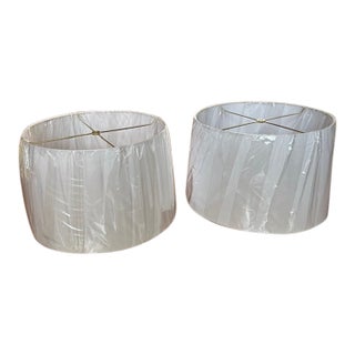 Visual Comfort White Linen Lamp Shade For Sale