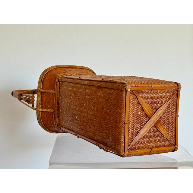20th Century Japanese Ikebana Basket For Sale - Image 10 of 11