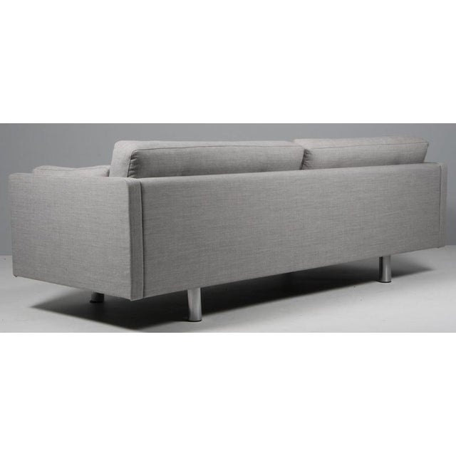 Metal Model 220 3-Seater Sofa in Black Leather by Erik Jørgensen For Sale - Image 7 of 8
