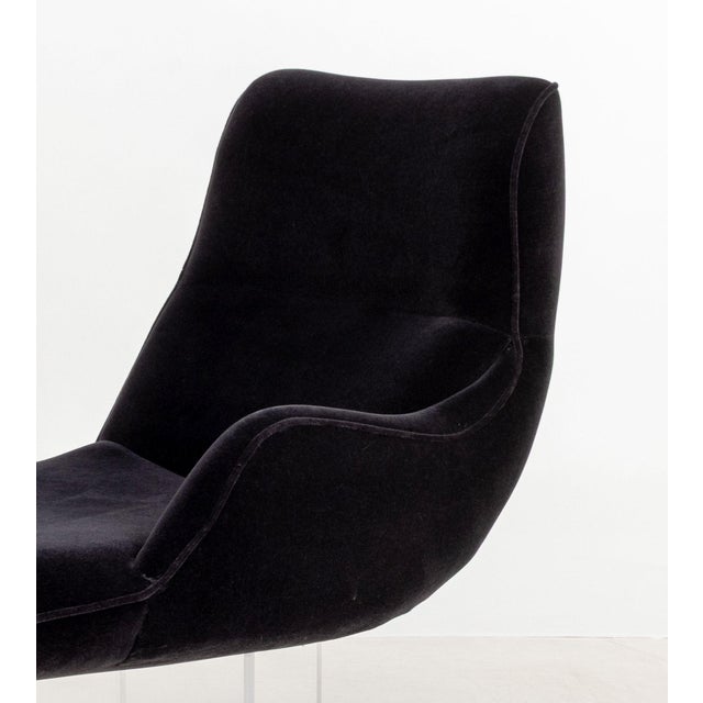 Vladimir Kagan Erica Chaise Longue, Model P6910-L For Sale In New York - Image 6 of 10