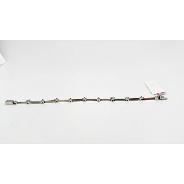 White White Square & Round Diamond Bracelet in 14k White Gold For Sale - Image 8 of 9