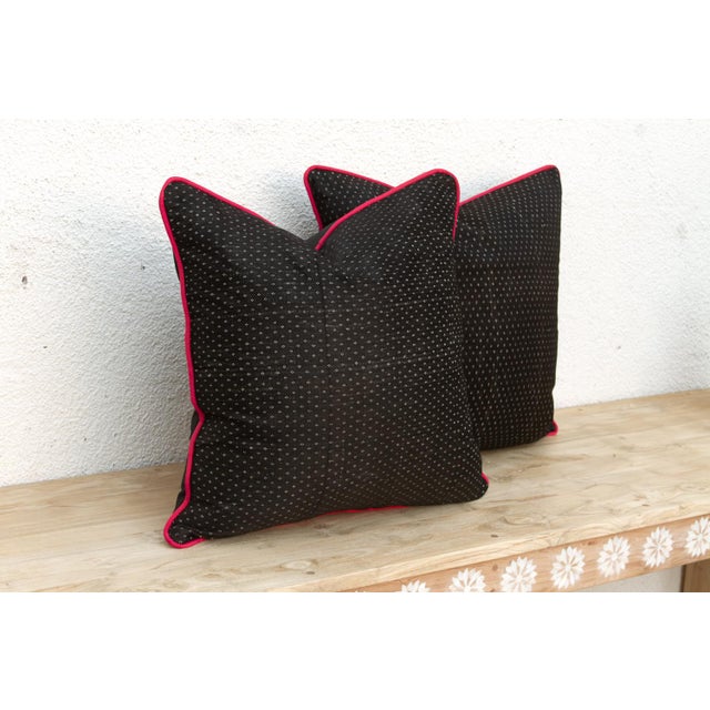 Traditional Pair of Black Dotted Gujarati Mashru Pillows For Sale - Image 3 of 7