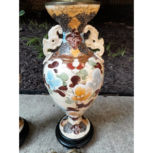 1960s Tall Pair of Japanese Satsuma Table Lamp Bases For Sale - Image 4 of 11