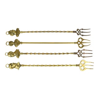 Early 20th Century Royal Design English Solid Brass Toasting Fireplace Forks - 4 Pieces For Sale