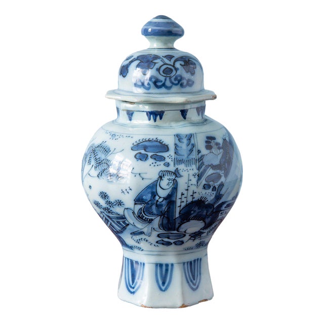 Dutch Blue & White Chinoiserie Lidded Jar, 1600s For Sale