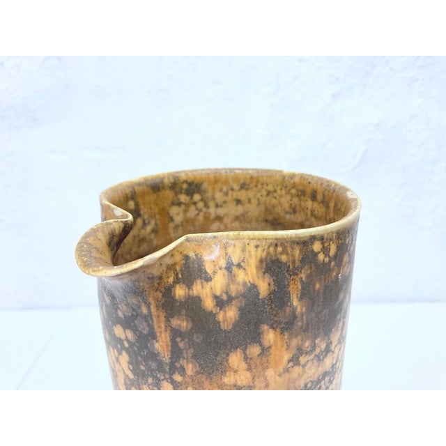 German Studio Ceramic Jug and Cups by Gotlind Weigel, 1970s, Set of 5 For Sale - Image 12 of 13