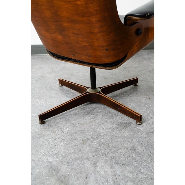 1960s Mid Century Modern Lounge Chair Plycraft Mr Chair Black Swivel George Mulhauser For Sale - Image 11 of 11