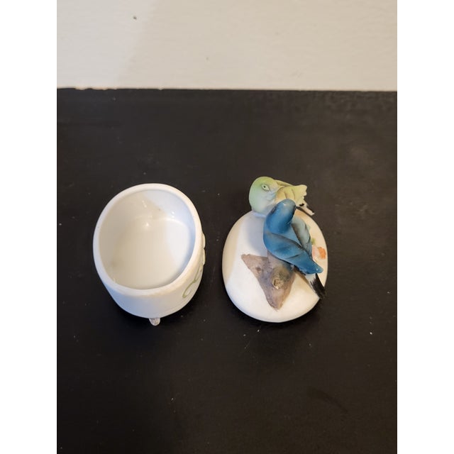 Lefton Bisque Porcelain Parakeet Trinket Box For Sale In San Francisco - Image 6 of 14