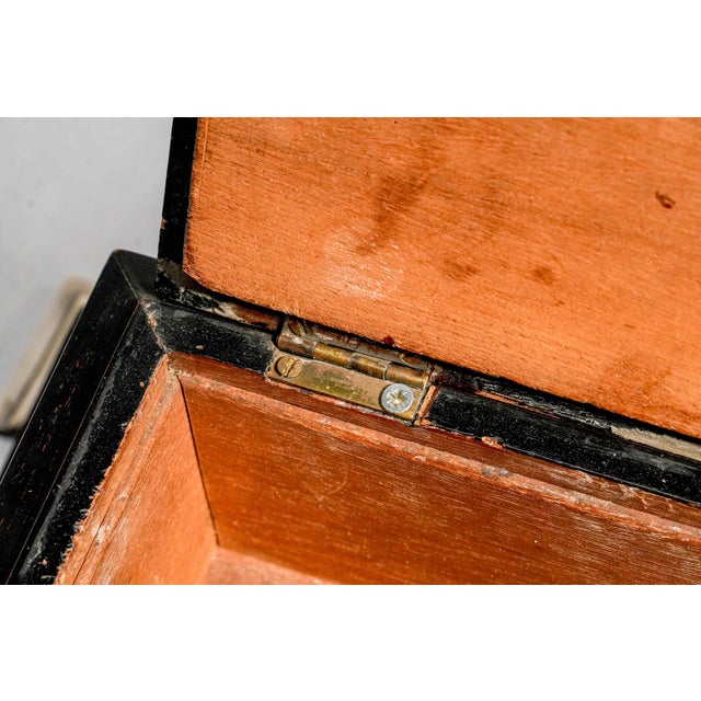 Rare 1920s English Art Deco Ebonized Wood Silverplate Greyhound Statue Sculpture Cigar Box Home Decor For Sale - Image 10 of 18