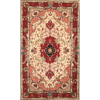 Middle Eastern Rug in Wool For Sale