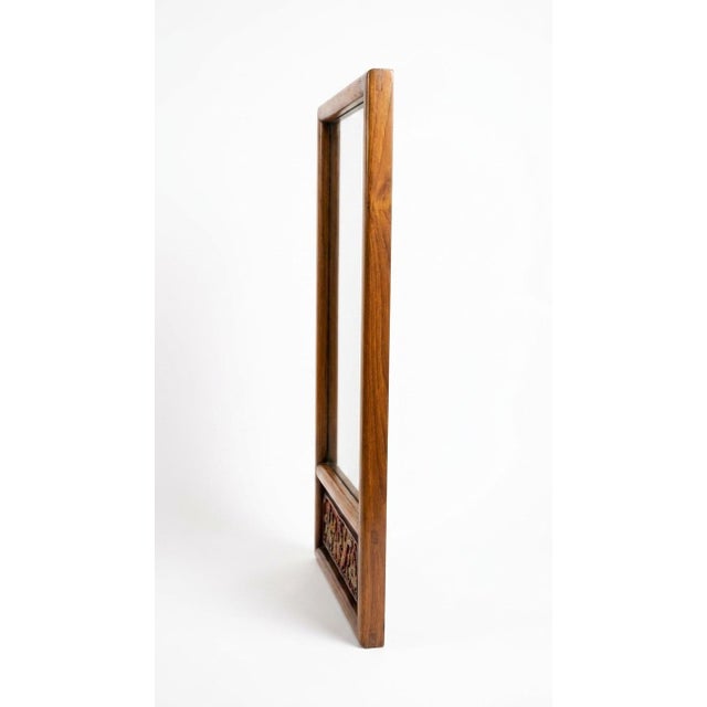 Stunning Vintage Mid-Century Chinese Gilt & Red Lacquer Hand-Carved Chinoiserie Wall Mirror - Hollywood Regency Style For Sale In Chicago - Image 6 of 7