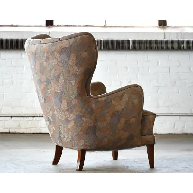 Mid-Century Modern Danish 1950s Channel Back Semi Tall Lounge Chair by Peter Hvidt For Sale - Image 3 of 7