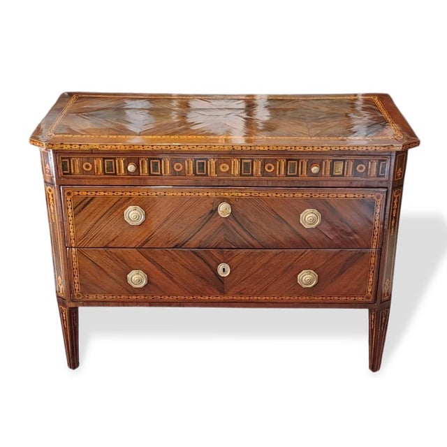 Louis XVI Inlaid Chest of Drawers in Walnut For Sale - Image 3 of 12