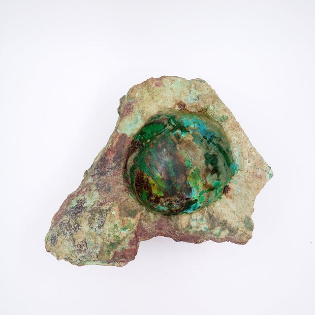 Rough Stone Tray in Natural Malachite and Azurite, 1960s For Sale - Image 5 of 10