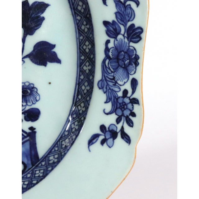 Late 18th Century Chinese Export Porcelain Underglaze Blue and White Shaped Dish With Birds and Peony For Sale - Image 10 of 12