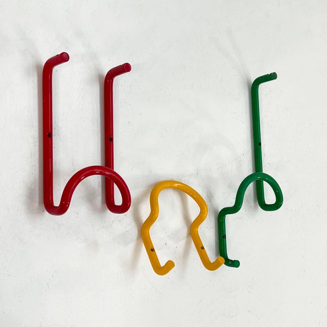 1960s Vintage Taka Coat Hooks by Cesare Rota Nodari for Acerbis, 1960s, Set of 3 For Sale - Image 5 of 6