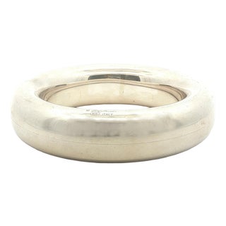 Late 20th Century Elsa Peretti for Tiffany & Co Sterling Silver Doughnut Bangle For Sale