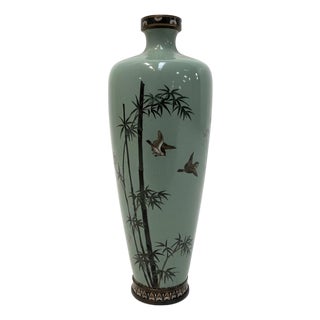 Japanese Meiji Cloisonné Vase with Bird Motif For Sale