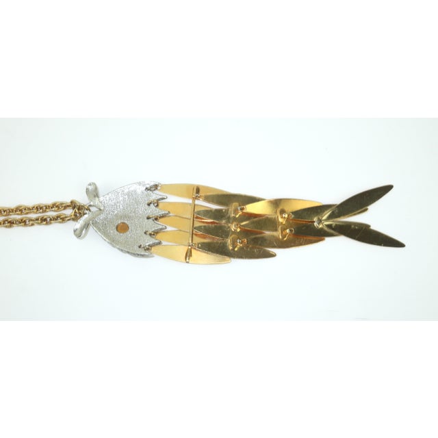 1960s Articulated Fish Pendant Rope Chain Necklace, 1960's For Sale - Image 5 of 10