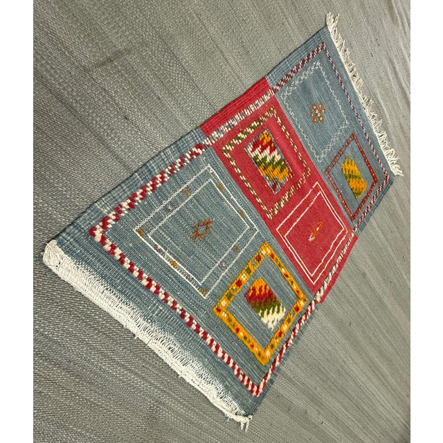 Moroccan 2ft × 3ft 5in Handwoven Moroccan Berber Area Rug For Sale - Image 3 of 12