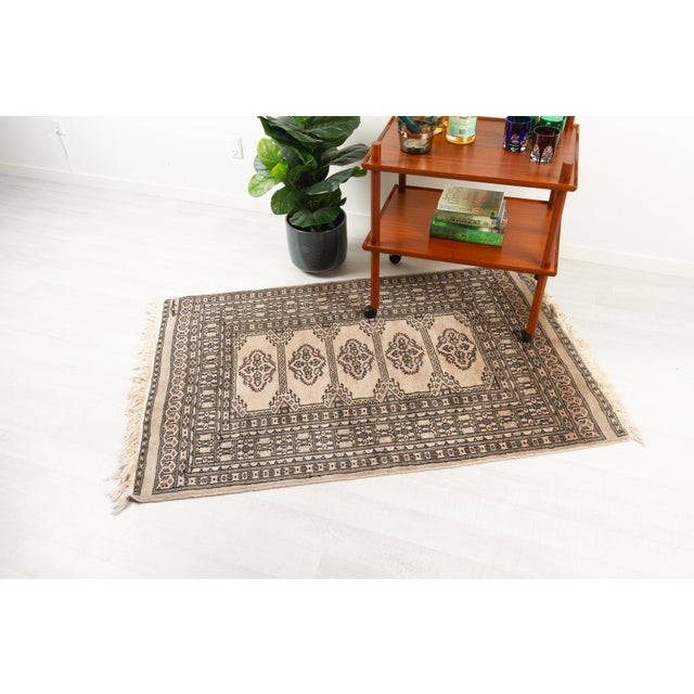 Vintage Pakastani Rug For Sale - Image 16 of 18