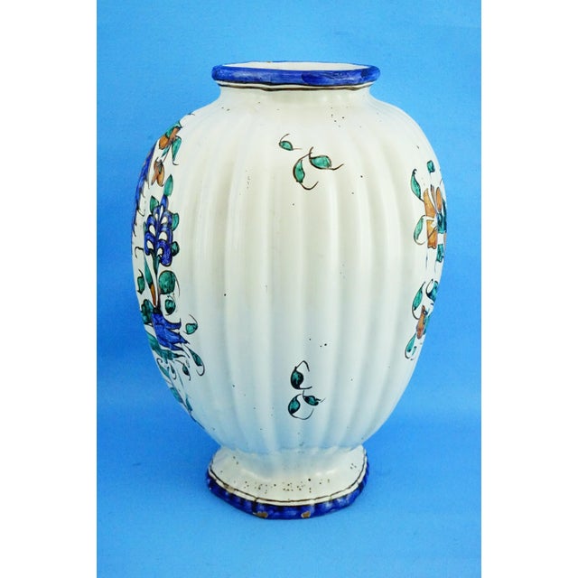 Mid-Century Modern 20th Century German Ribbed Ceramic Vase with Iznik Motifs by Icaro Rodi, 1920s For Sale - Image 3 of 18
