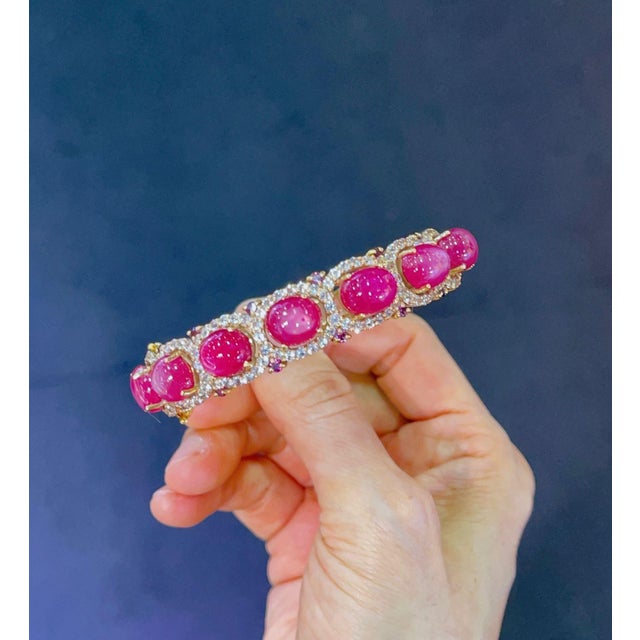 Bochic "Capri" Red Ruby & White Topaz Bangle Set In 18K Gold & Silver For Sale - Image 12 of 18