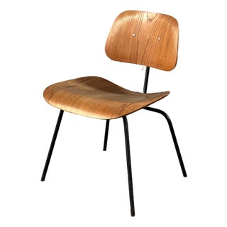 Early 1950s Charles and Ray Eames for Herman Miller DCM Side Chair For Sale