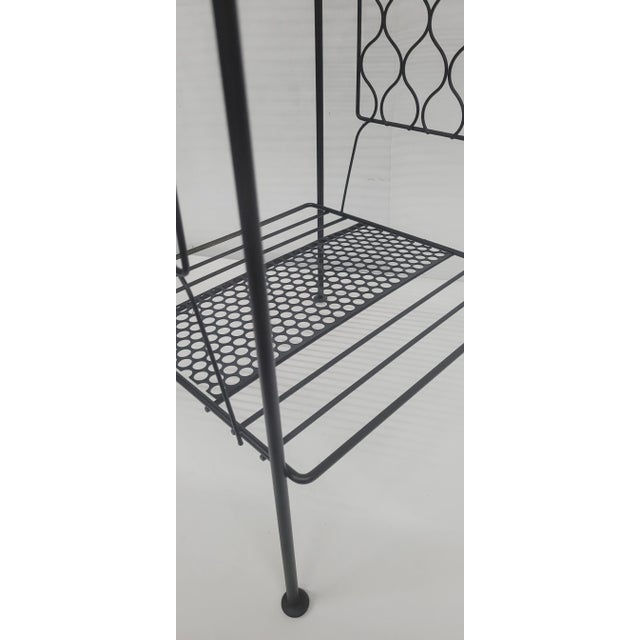 Mid-Century Modern 1960s Mid Century Modern Accent Table Mesh Metal Atomic 2 Shelf Stand For Sale - Image 3 of 8
